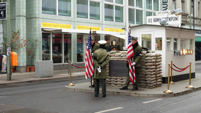 Checkpoint-Charlie-Berlim