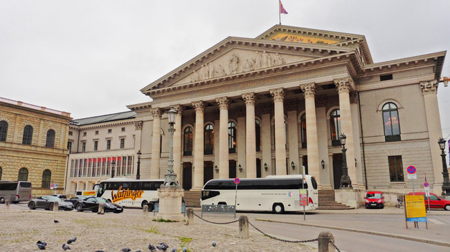 Max-Joseph-Platz-Munique