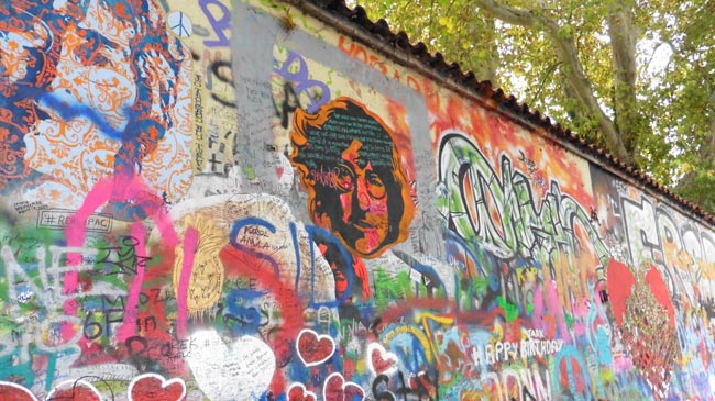 Muro-de-Lennon-Praga