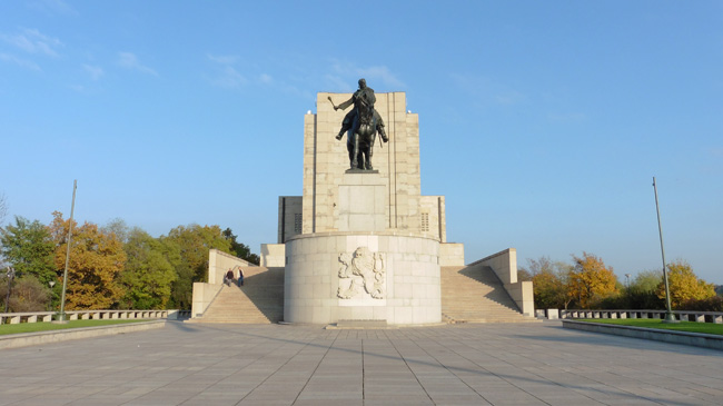 Monumento-Nacional-Vítkov