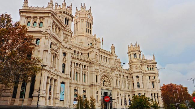 Praca-de-Cibeles-Madri