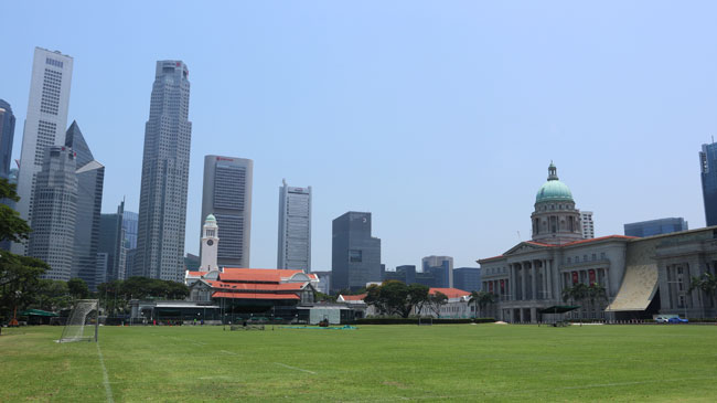 Padang-Singapura
