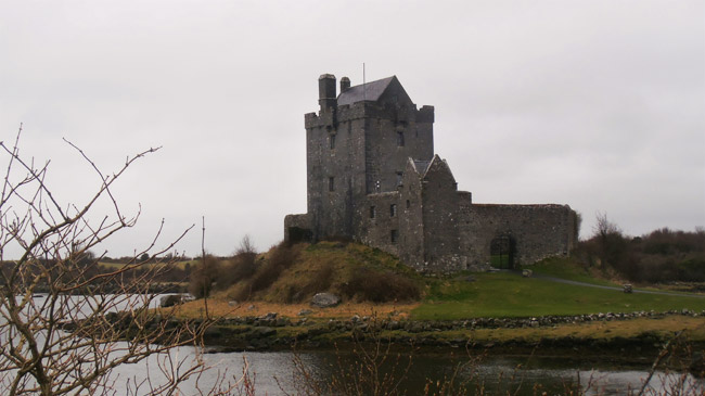 Roteiro de 2 dias em GALWAY e CLIFFS OF MOHER