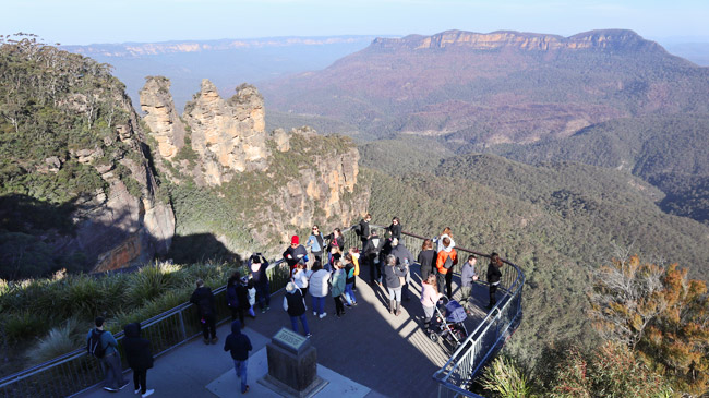 Echo Point lookout